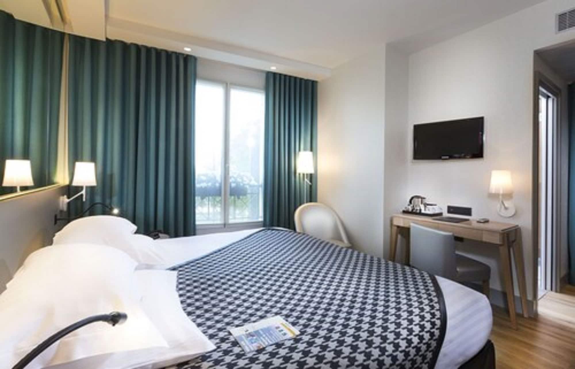 Hotel Acanthe - Billancourt